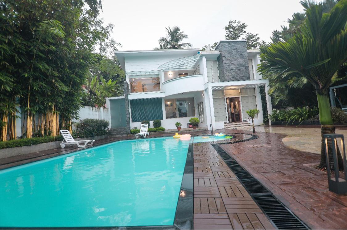Square Villa Residency Luxury 1 Bed Room Villa With Private Pool Mukkam Extérieur photo